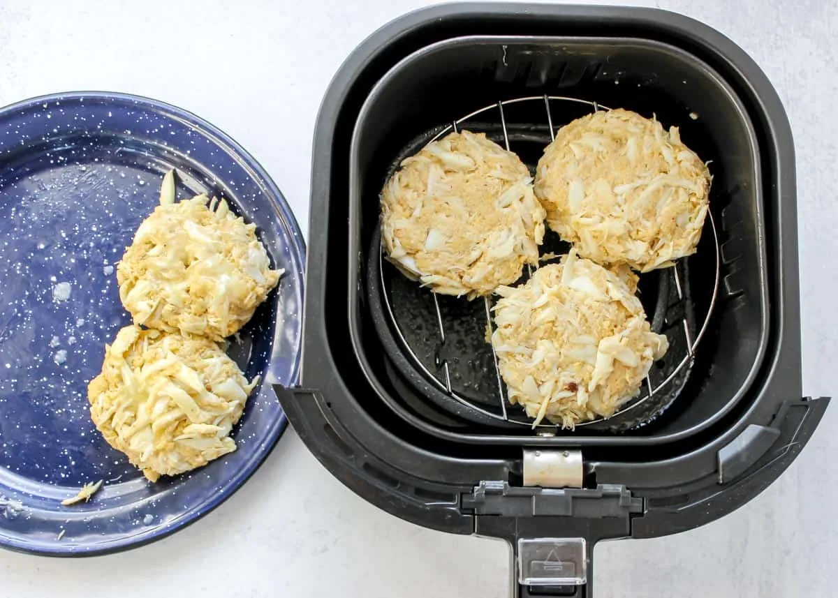 crab cake flipping in air fryer