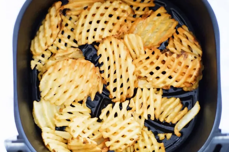 frozen waffle fries in air fryer basket