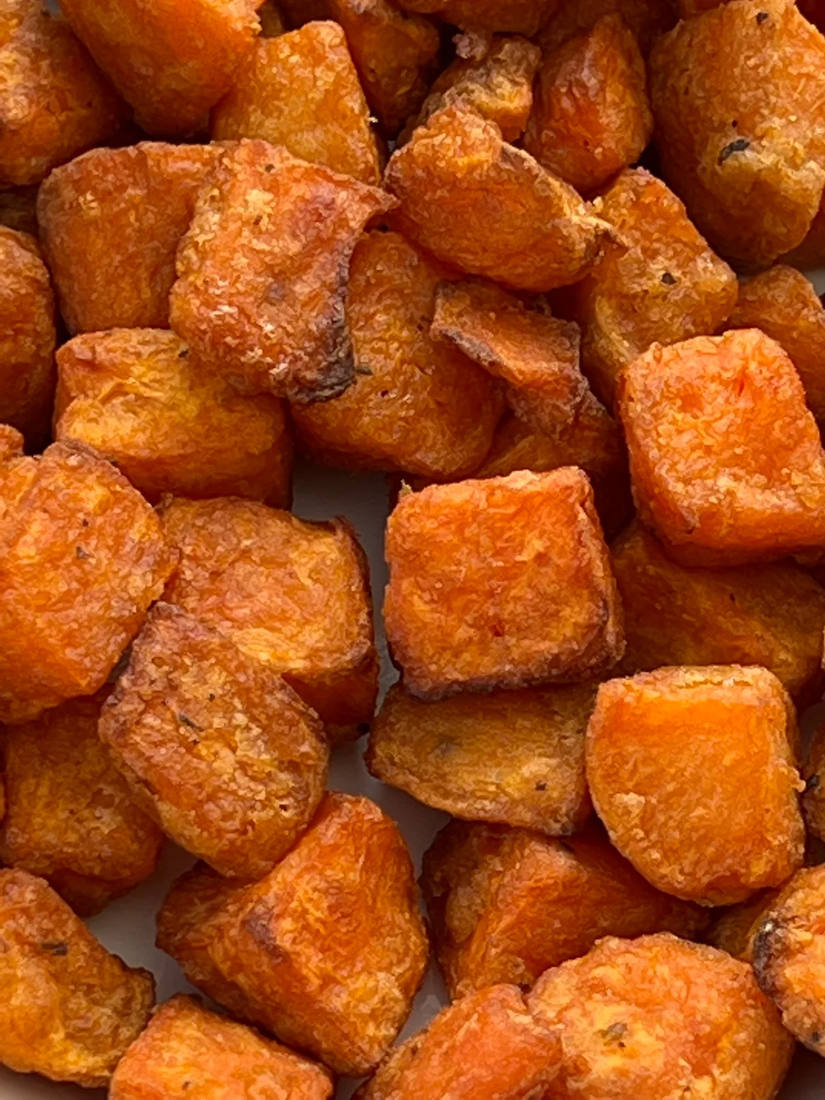 Uniform sweet potato cubes