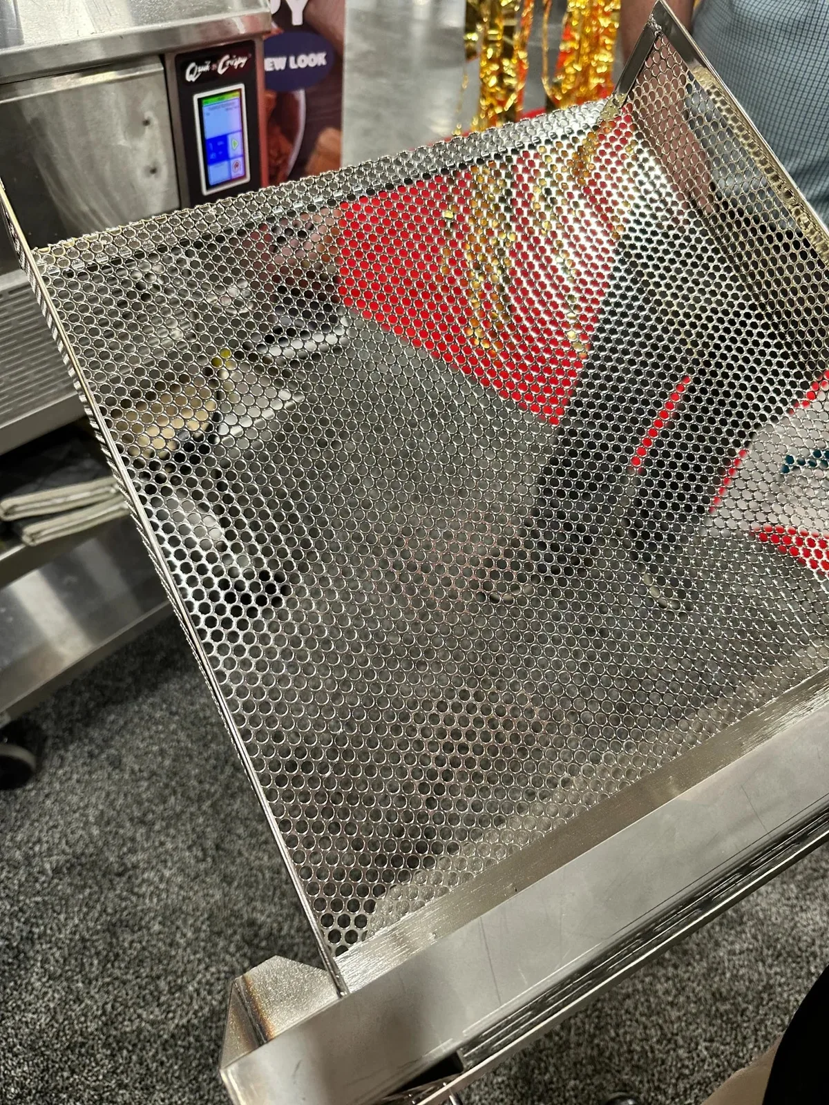 air fryer display flickers
