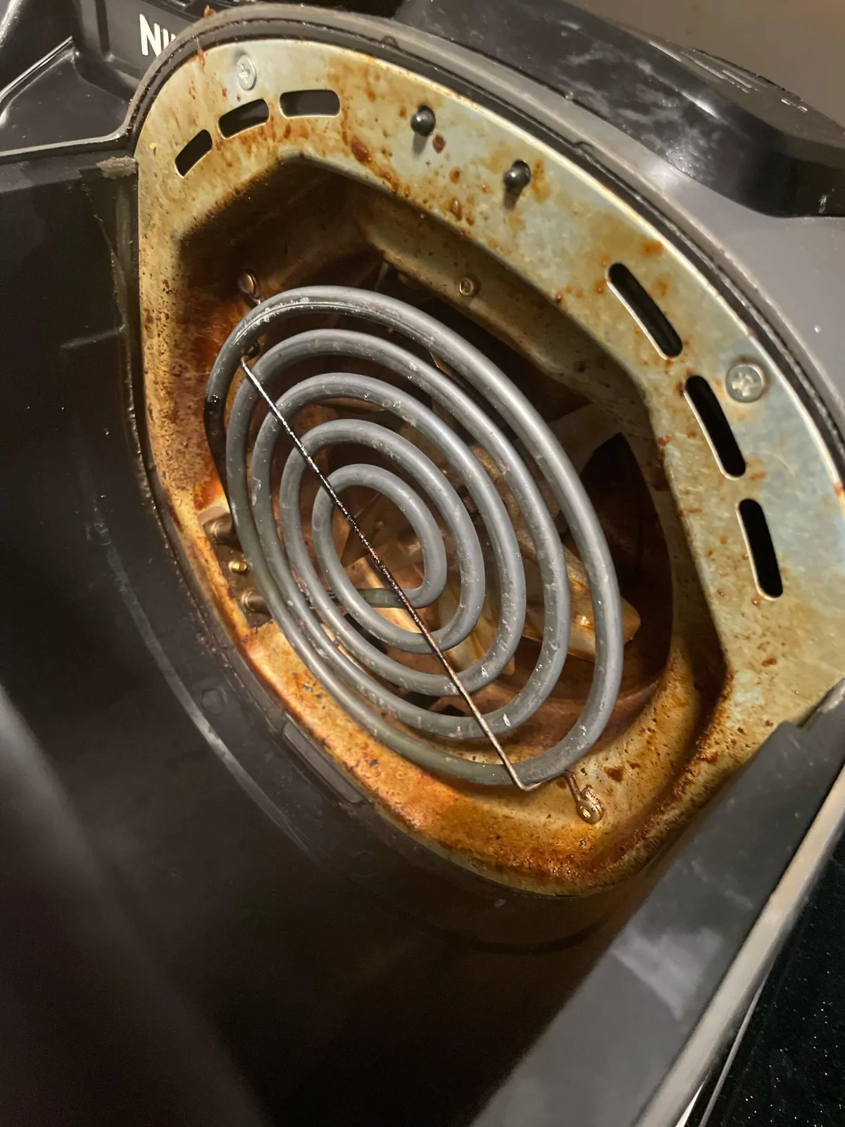 air fryer heating element cleaning