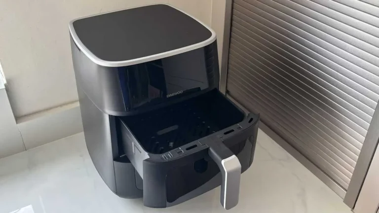 air fryer liquid spills when the drawer opens